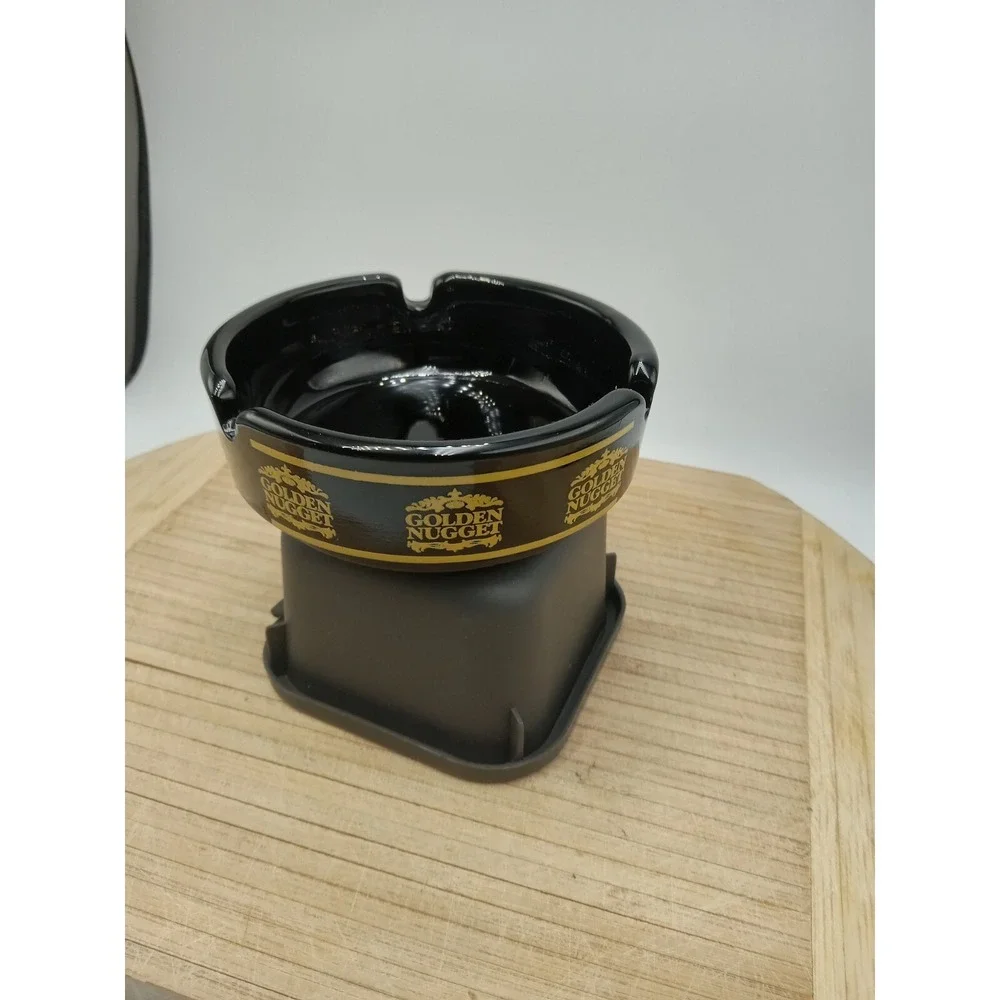 Vintage GOLDEN‎ NUGGET Hotel & Casino BLACK Glass Ashtray Las Vegas 80's